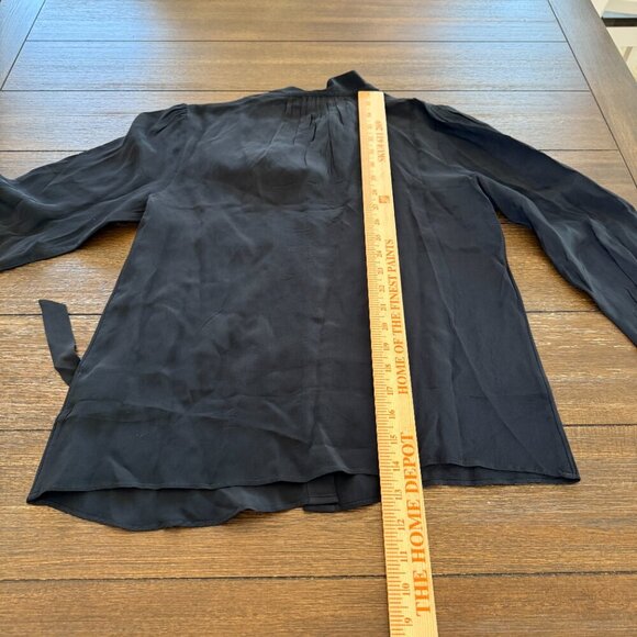 J. Crew Tie-neck top in crepe de chine Size 2 - Picture 9 of 10